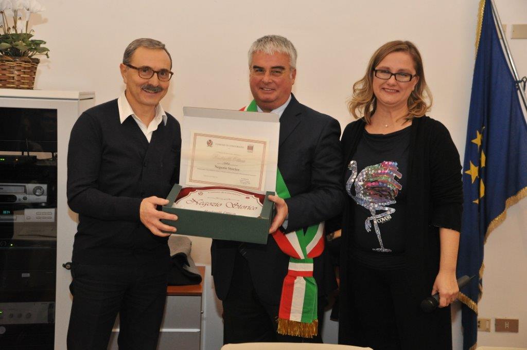 PhotoPiu'_270.jpg