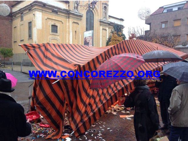 bancarellavimercate2013a.jpg