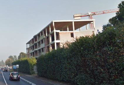 ecomostro.JPG