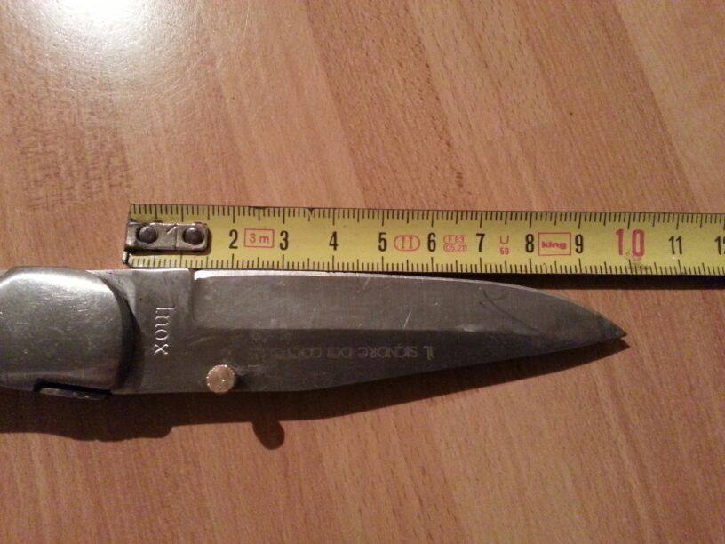 coltello1.jpg