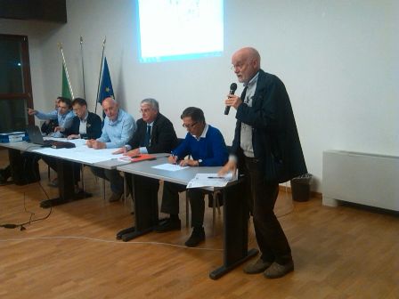 assembleamilanino8.jpg