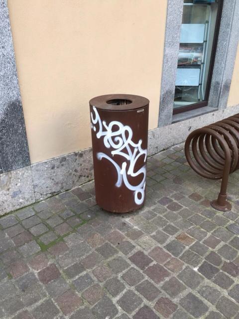 vandali2.jpg