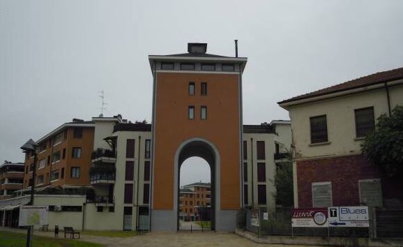 MILANINOGHI.JPG