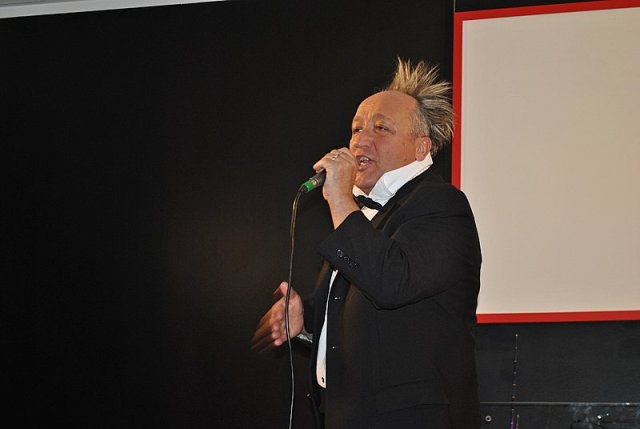 maxcavallaricamilla1.jpg