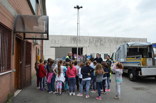 educazionecivica2015ozanam3d (13).jpg