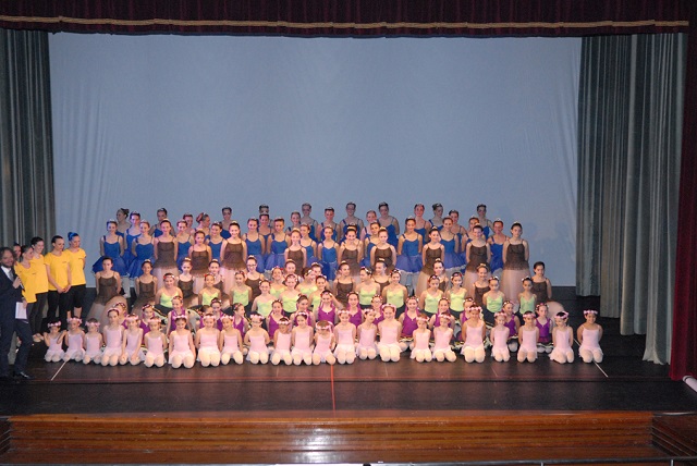 lauradanza7.jpg