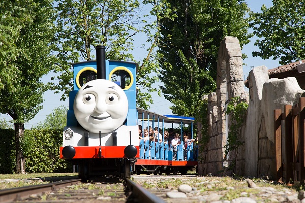 thomas.jpg
