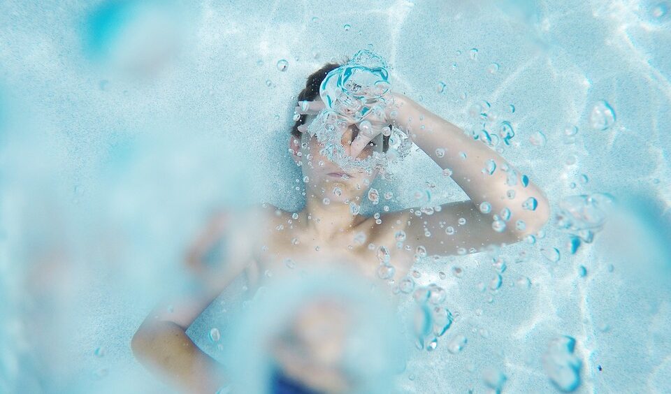 piscina_generica.jpg