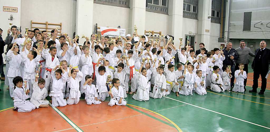 foto trofeo amicizia 26_11_2017.jpg