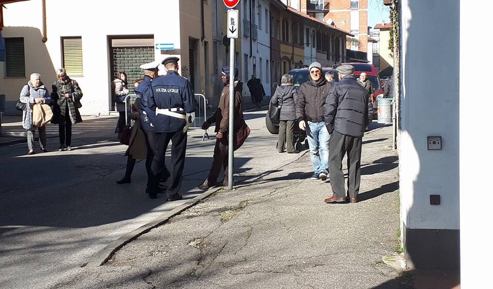 abusivi1.jpg