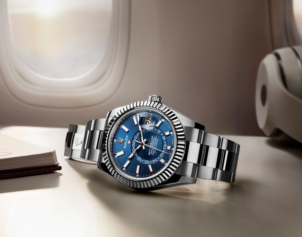 homepage_classic_watches_sky-dweller_0001_700x550.jpg