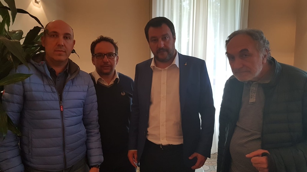cordon_salvini.jpg