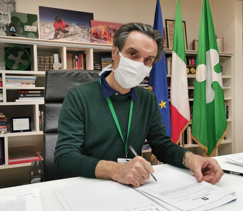 attilio_fontana_mascherina.jpg