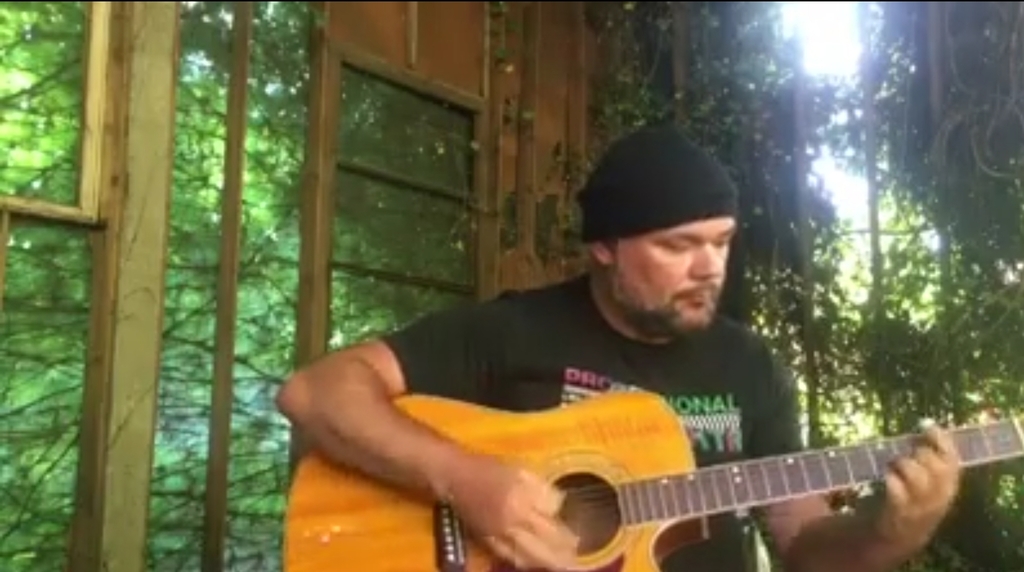 Screenshot_20200507-084320_YouTube.jpg