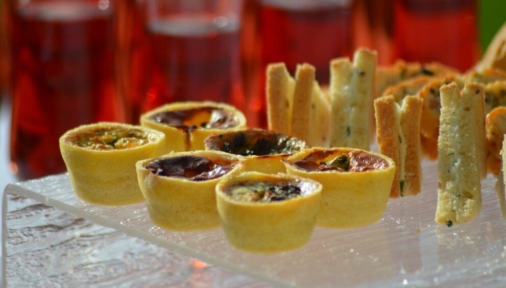 mini-quiches-1566259_1280.jpg