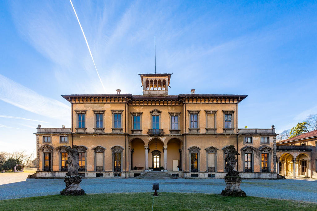 Foto Promo - villa Bagatti.jpg