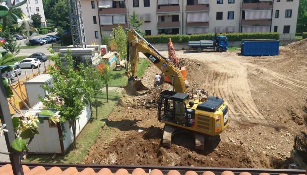 Via_Adda_discarica.jpeg