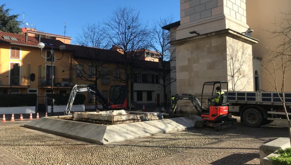 piazza_avis_lavori.jpeg