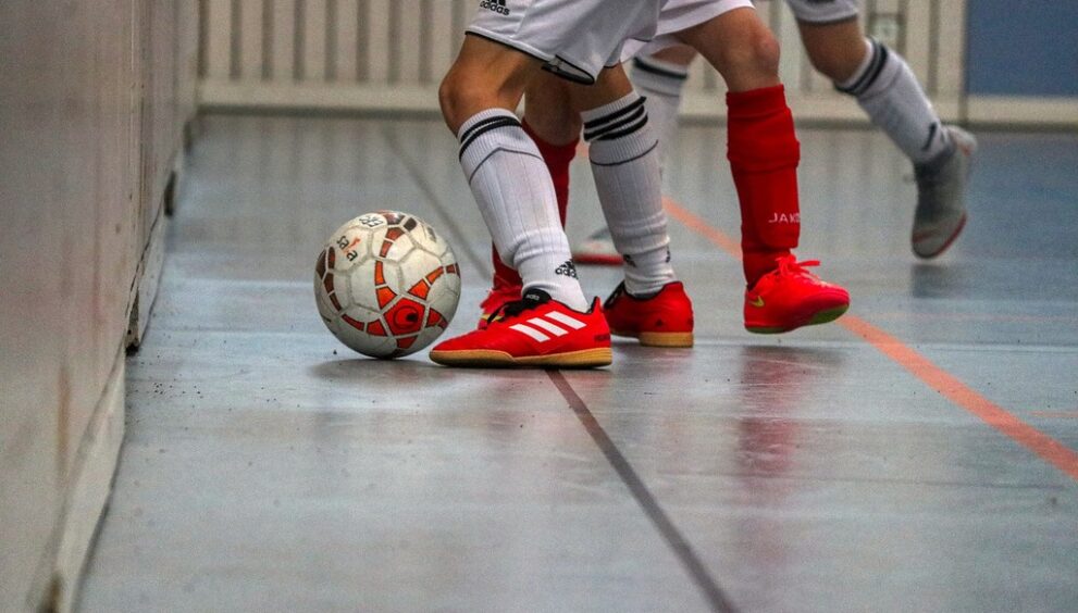 indoor-soccer-4813883_1280.jpg