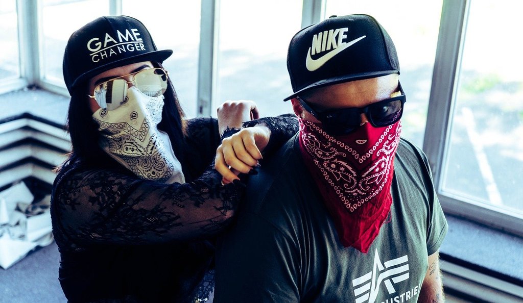 gangster-gcc082a70e_1280.jpg