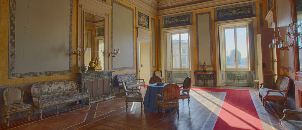 villa_reale_monza_arredi.jpg