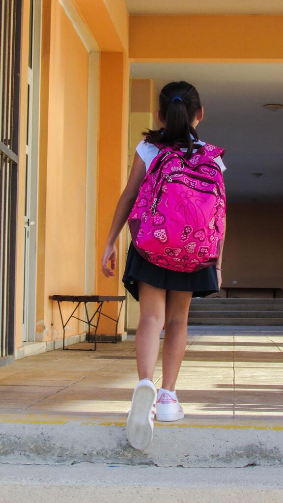 student-1666118_1920.jpg