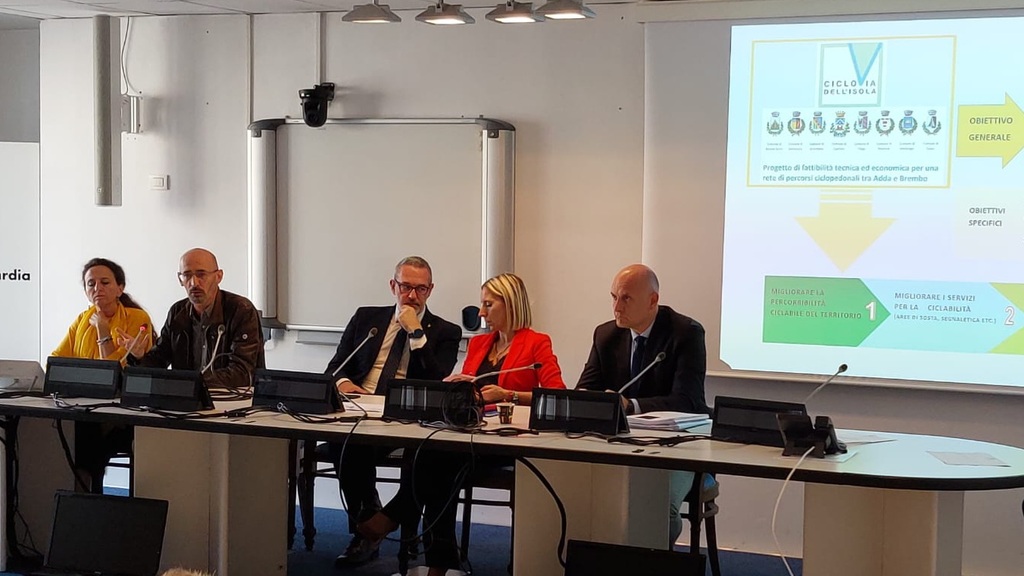 PRESENTAZIONE TERZI 1.jpg
