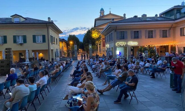 concorezzo_piazza.jpg