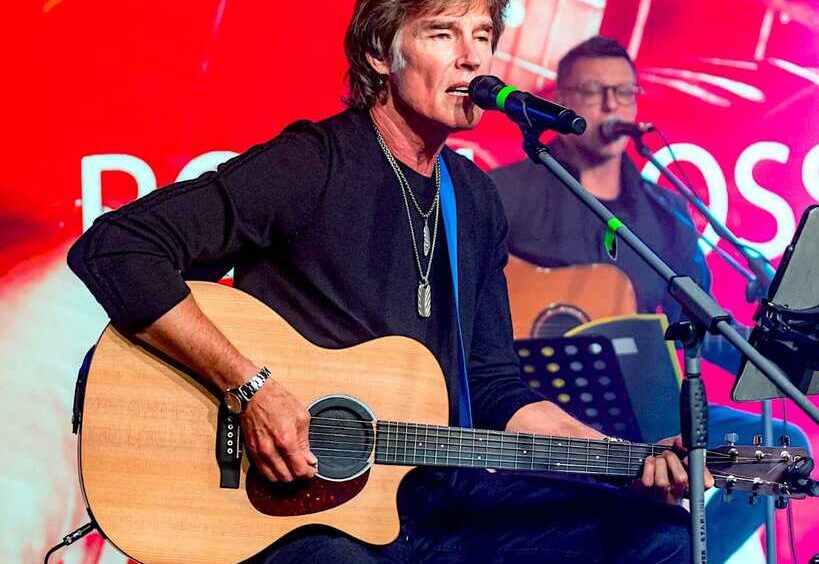 ronn moss.jpeg