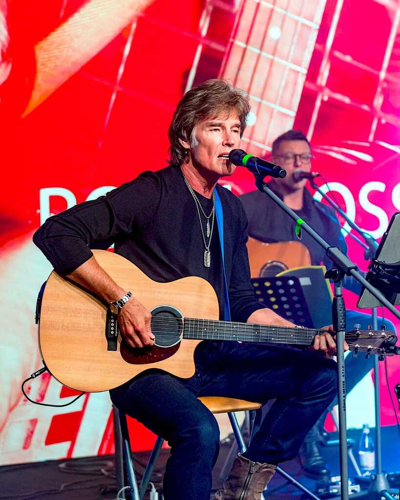 ronn moss.jpeg